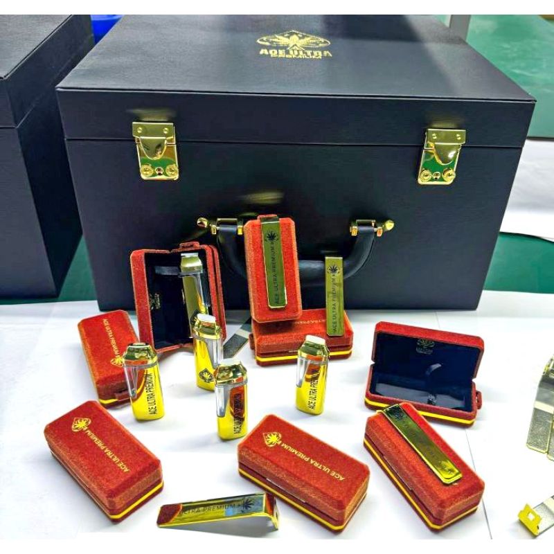 Ace Ultra 1g Gold Empty Disposable Cart – Red